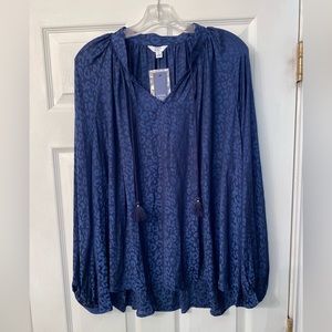 Crown & Ivy women’s long sleeve blouse. New with tags. Large navy
